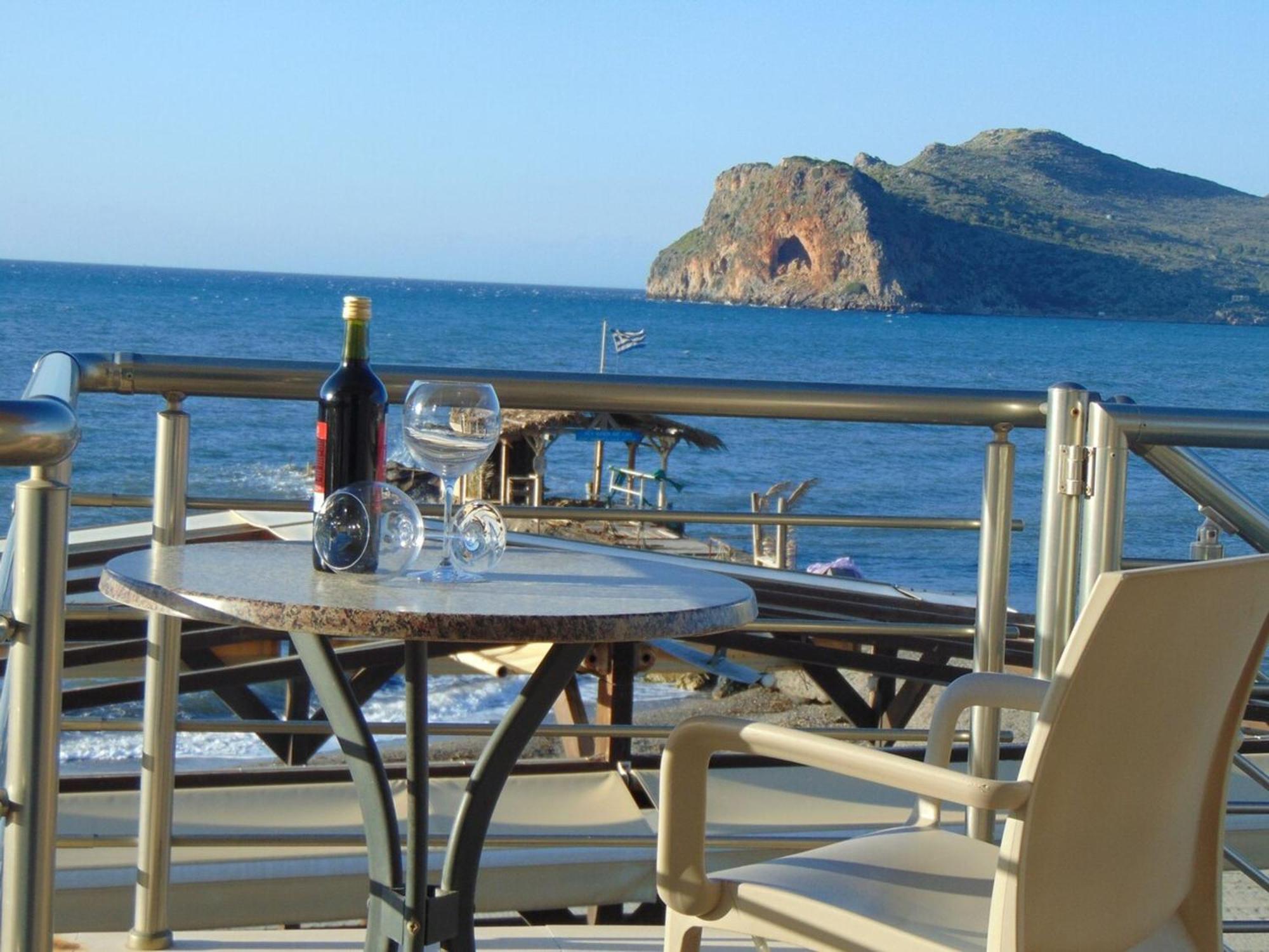 Comfy Beachfront Litinas Casa With Seaview Chania  Buitenkant foto